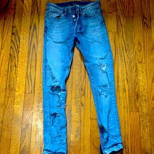 H and M blue ripped skinny jeans